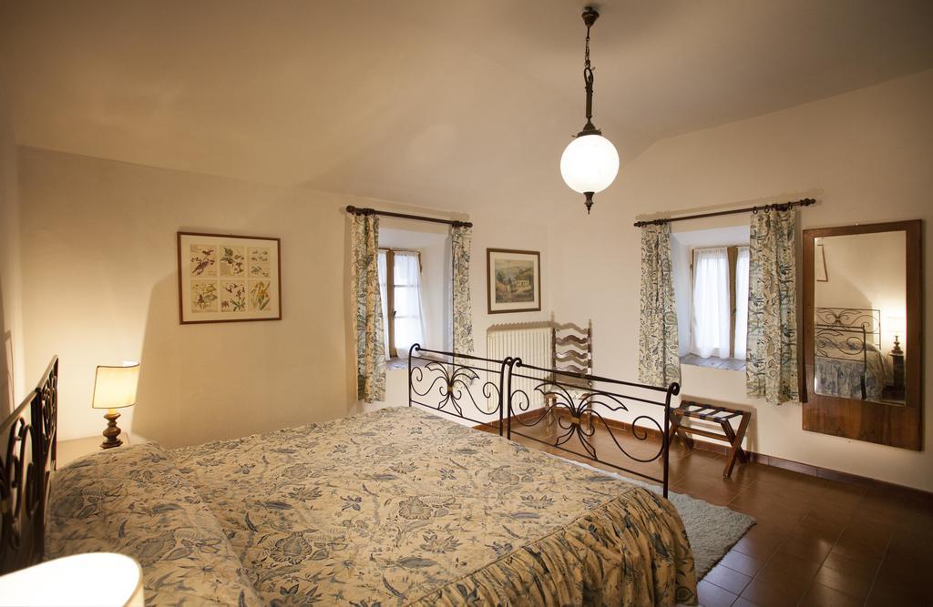 Agriturismo Cavazzone Regnano  Δωμάτιο φωτογραφία