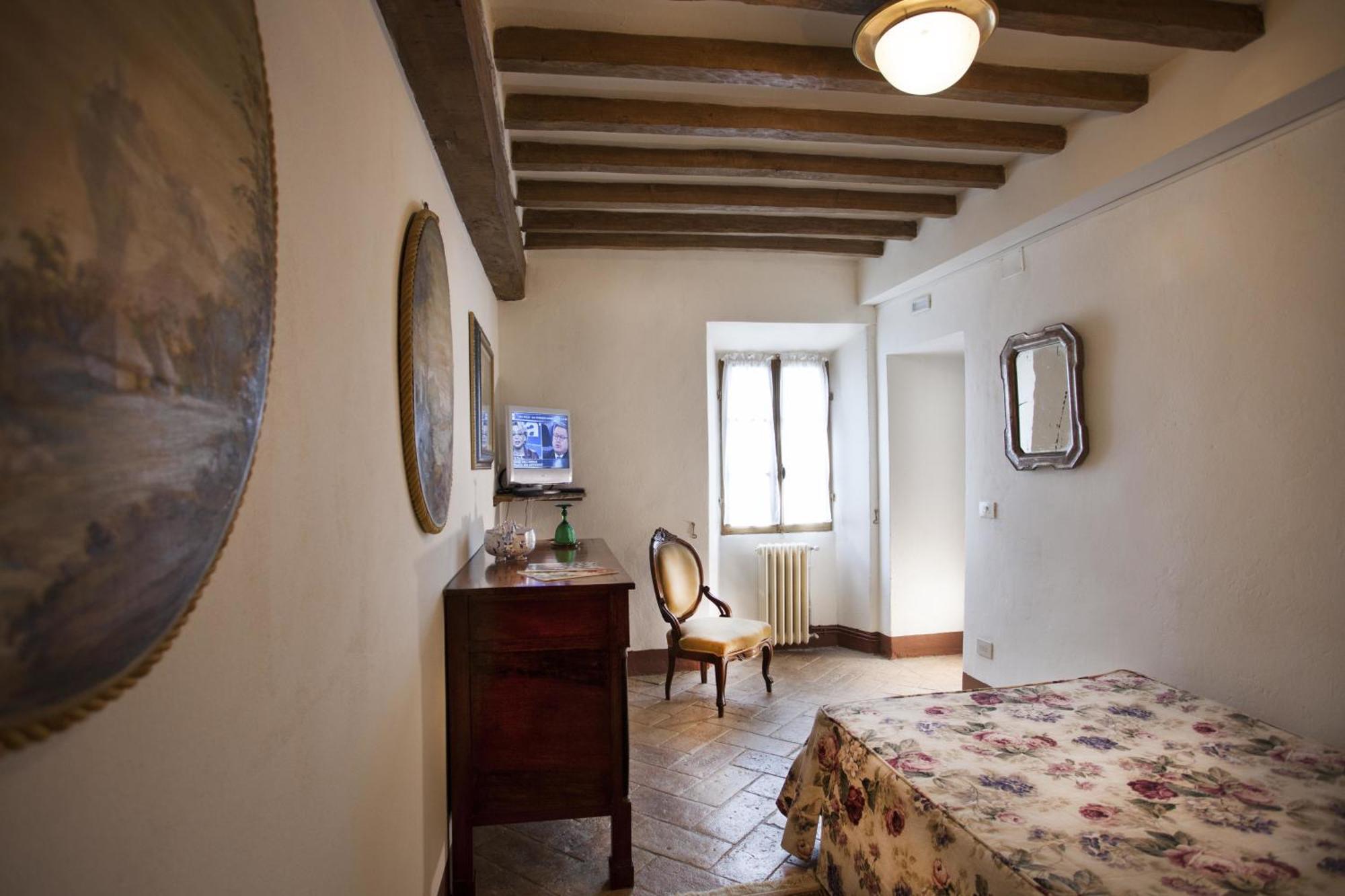 Agriturismo Cavazzone Regnano  Δωμάτιο φωτογραφία